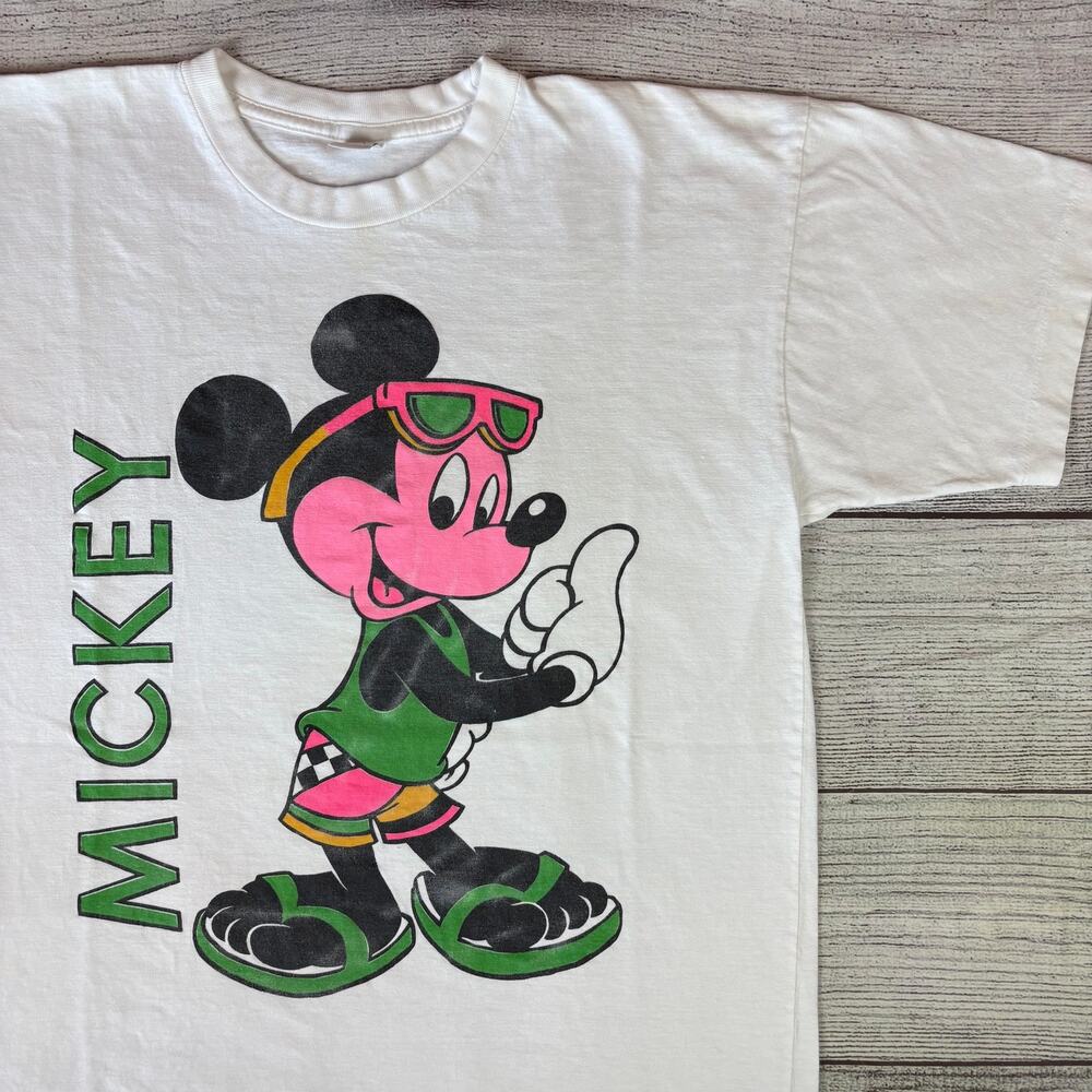 Vintage 1980s Mickey Mouse Pink Disney Graphic T-shirt